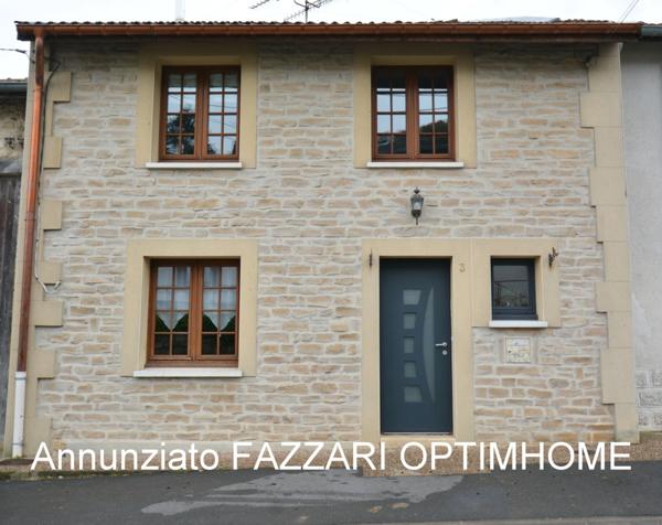 EXCLUSIVITÉ – Maison en pierre entièrement rénovée avec jardin, garage et suite parentale, à Brandeville (Meuse, 55150), proche des frontières belge et luxembourgeoise.