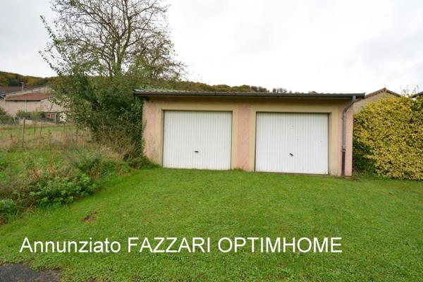 EXCLUSIVITÉ – Maison en pierre entièrement rénovée avec jardin, garage et suite parentale, à Brandeville (Meuse, 55150), proche des frontières belge et luxembourgeoise.