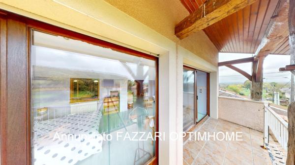 EXCLUSIVITÉ – Maison en pierre entièrement rénovée avec jardin, garage et suite parentale, à Brandeville (Meuse, 55150), proche des frontières belge et luxembourgeoise.