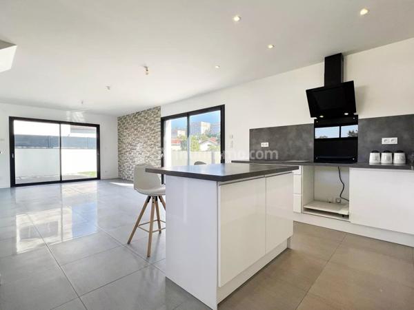 Vente Maison 4 pièces 110 m2 à Aubière