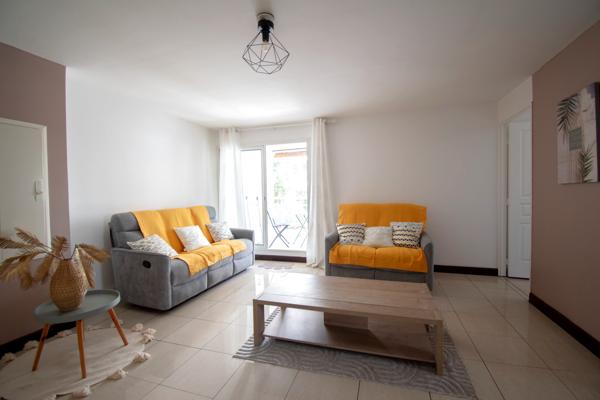 T3 Meublé et lumineux avec terrasse et parking en sous-sol