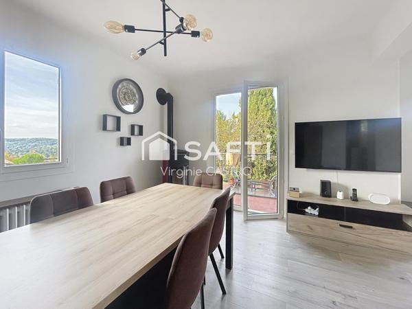 VILLA AUTHENTIQUE 4 PIECES avec VUE DEGAGEE, DEPENDANCE & GARAGE