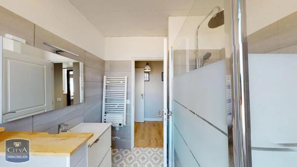 Appartement à louer 3 pièces 61m²