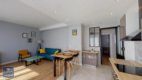 Appartement à louer 3 pièces 61m²