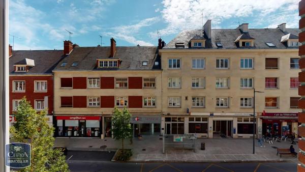 Appartement à louer 3 pièces 61m²