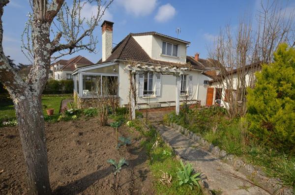 Maison à rénover avec T2 & Grand Garage