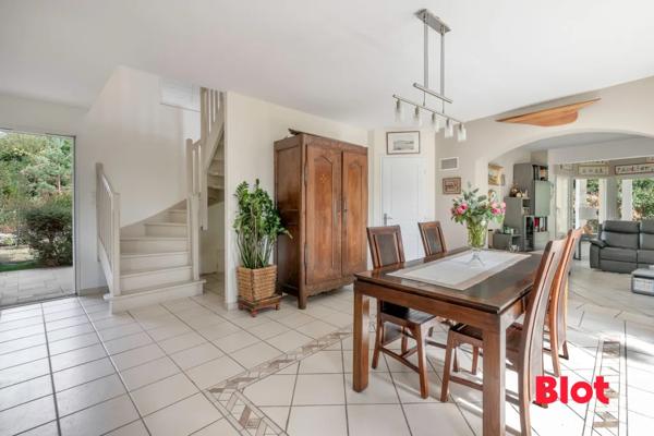Maison 5 pièce(s)