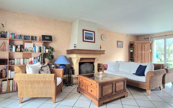 Maison à vendre    7 pièces • 145,69 m2 Savigny-le-Temple