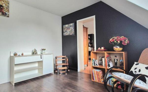 Maison à vendre    7 pièces • 145,69 m2 Savigny-le-Temple