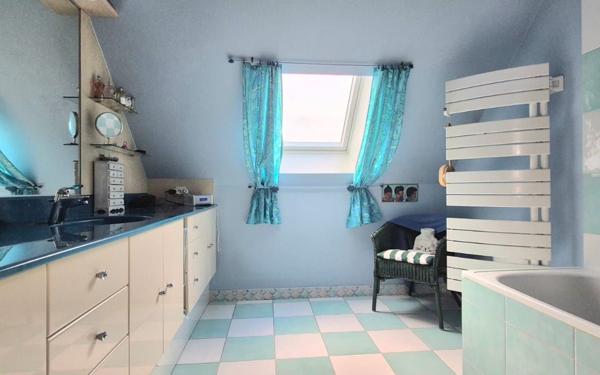 Maison à vendre    7 pièces • 145,69 m2 Savigny-le-Temple