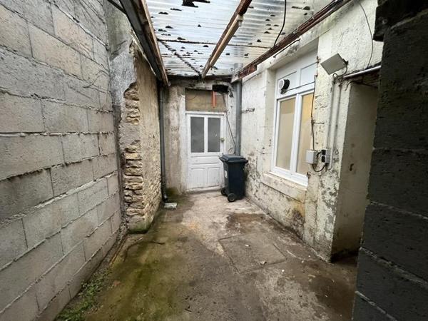 Immeuble à vendre |  Déols |  140 m²