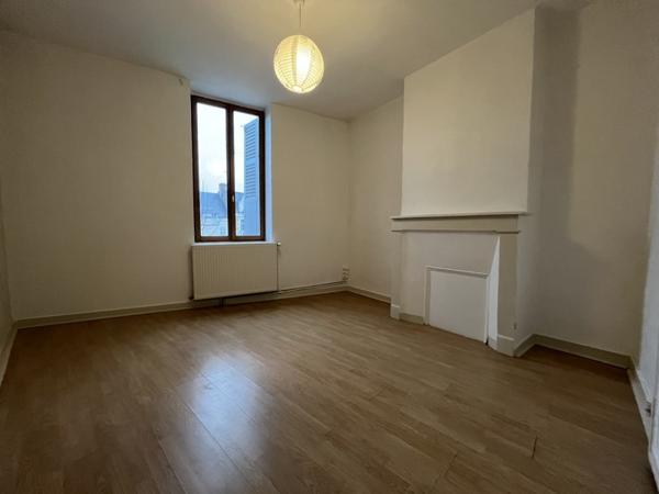 Immeuble à vendre |  Déols |  140 m²