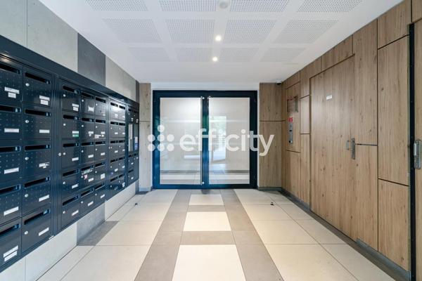 Appartement
         3 pièces
        - 55 m² Exclusivité 312 900 € *