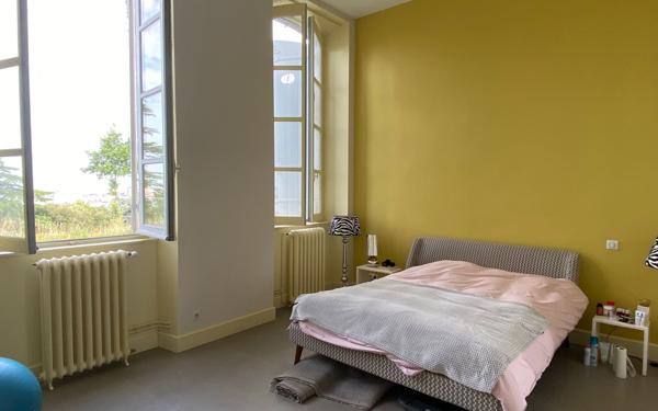 Maison à louer    5 pièces •  Floirac