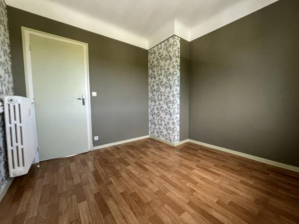 Appartement à louer 695 € CC Soumoulou 3 p 71 m² DPE E