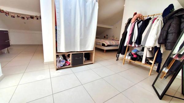 Grande maison au calme, bout d'impasse, grand terrain !