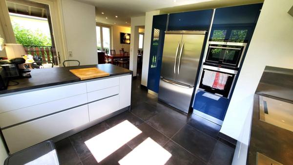 Grande maison au calme, bout d'impasse, grand terrain !