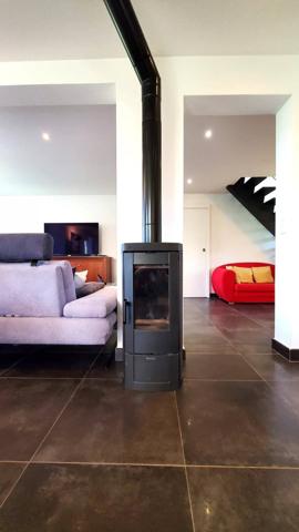 Grande maison au calme, bout d'impasse, grand terrain !