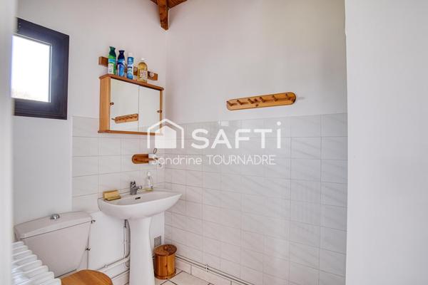 Quartier Bel Air - Maison, 3chambres, studio et double garage, jardin 700 m2