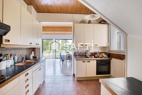 Quartier Bel Air - Maison, 3chambres, studio et double garage, jardin 700 m2