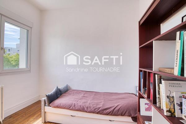 Quartier Bel Air - Maison, 3chambres, studio et double garage, jardin 700 m2