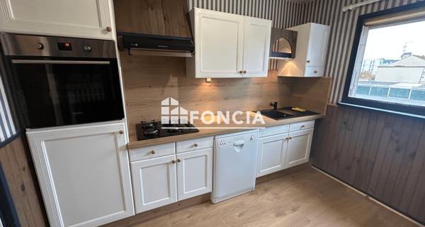 Location Appartement 3 pièces 67.63 m² - Laon 02000
