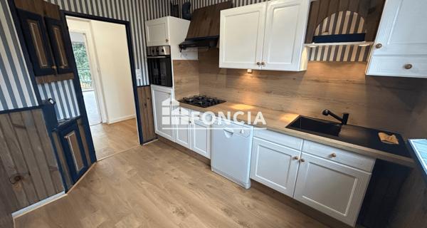 Location Appartement 3 pièces 67.63 m² - Laon 02000