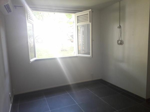 Appartement à louer    2 pièces • 42,03 m2 Le Gosier