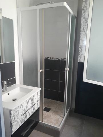 Appartement à louer    2 pièces • 42,03 m2 Le Gosier