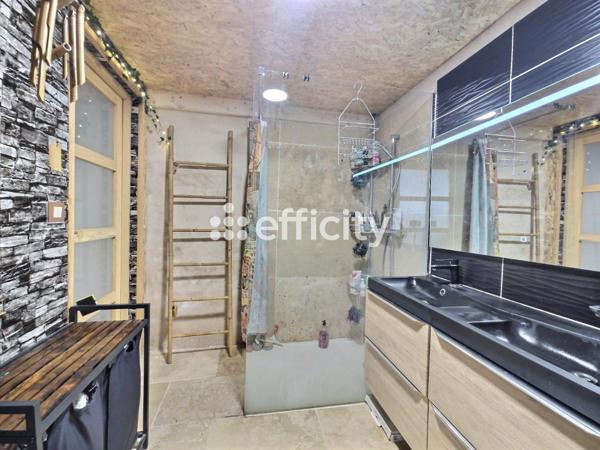 Maison 3 pièces - 82 m² Exclusivité efficity