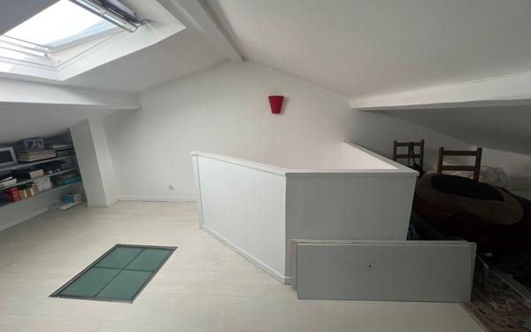 Maison à vendre    5 pièces •  Valence