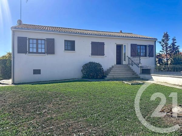 Maison à vendre  4 pièces - 124 m 2   LUCON  - 85