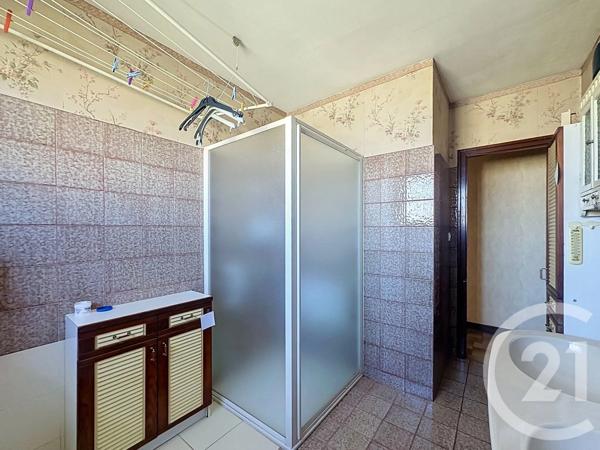 Maison à vendre  4 pièces - 124 m 2   LUCON  - 85