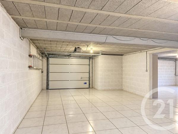 Maison à vendre  4 pièces - 124 m 2   LUCON  - 85