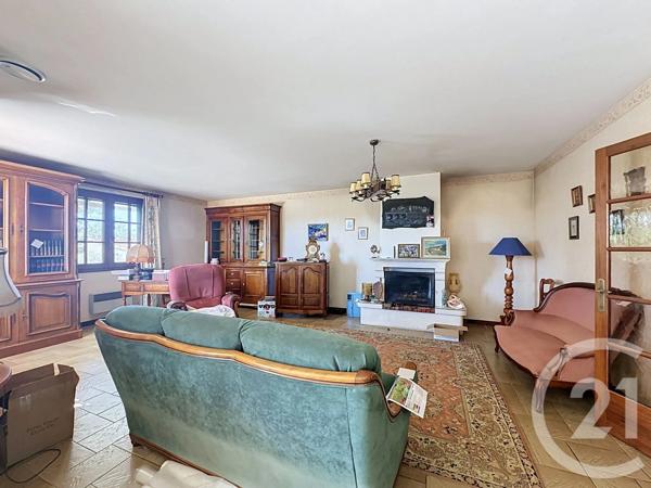 Maison à vendre  4 pièces - 124 m 2   LUCON  - 85