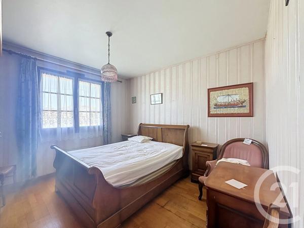 Maison à vendre  4 pièces - 124 m 2   LUCON  - 85