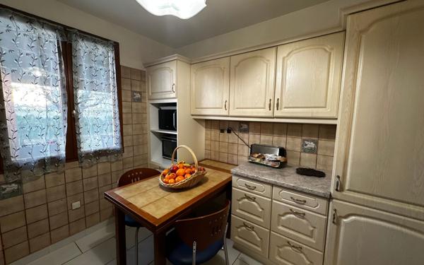 Maison à vendre    5 pièces •  Frouzins