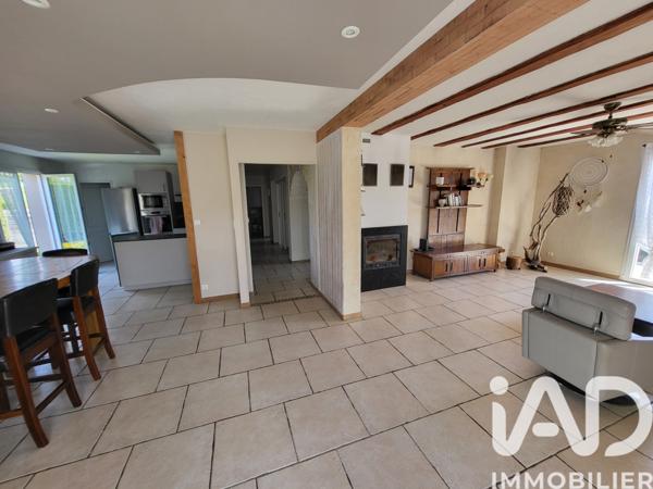 Maison à vendre 8 pièces 202 m² Florimont