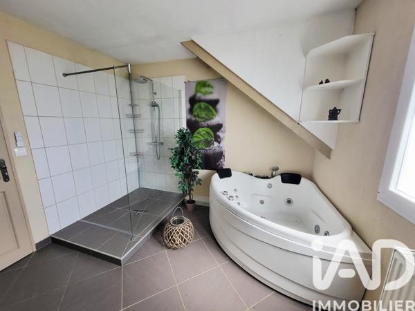Maison à vendre 8 pièces 202 m² Florimont