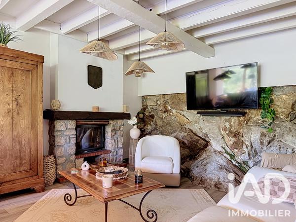 Maison à vendre 6 pièces 170 m² Châtillon-sur-Thouet