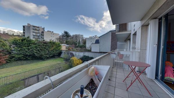 Appartement Bry Sur Marne centre ville 2 pièce(s) 53 m2