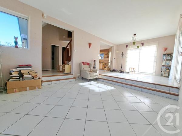 Maison à vendre  5 pièces - 125,60 m2 ST AVE - 56