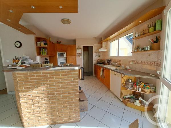 Maison à vendre  5 pièces - 125,60 m2 ST AVE - 56