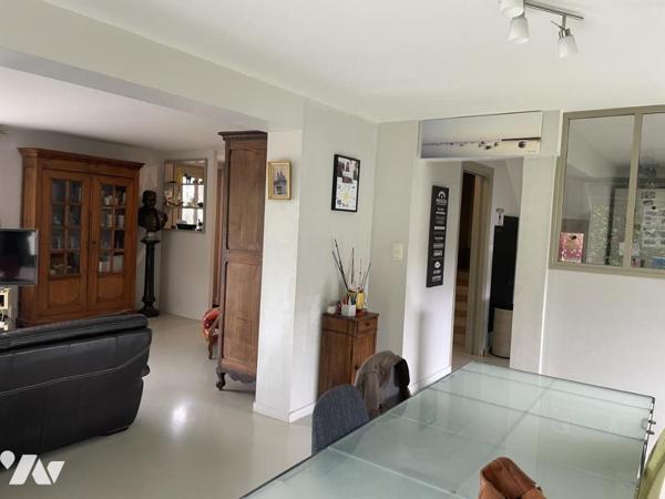 A VENDRE-MAISON ANNES 50 VANNES SACRES COEURS-6 chambres-jardin