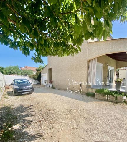 Belle villa de 2014 de 100m2 avec piscine et garage