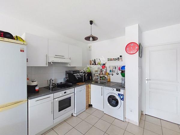 Appartement La Seyne Sur Mer T2 de 46.03 m² avec balcon VUE MER