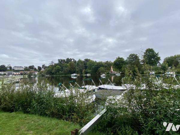 VERTOU CHENE/SEVRE Maison ancienne pleine de charme de 128 m² au sol