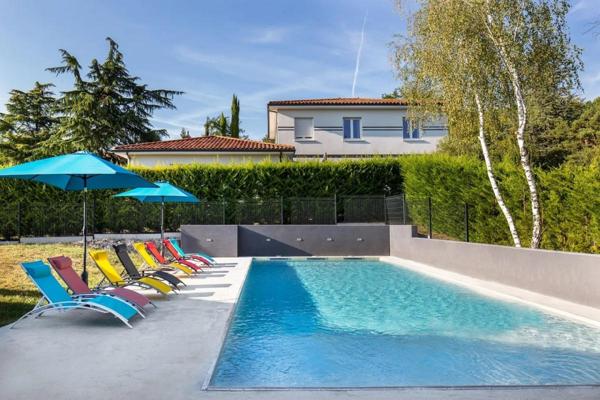 Maison Coulounieix Chamiers 5 pièce(s) 155 m2, avec piscine