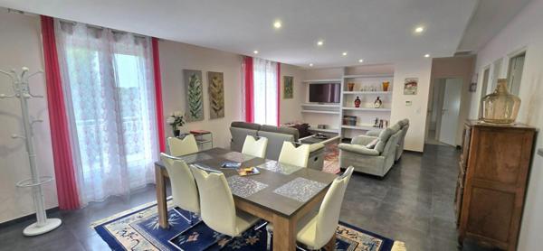 Maison Coulounieix Chamiers 5 pièce(s) 155 m2, avec piscine