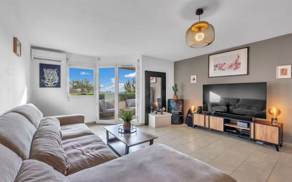 Appartement à vendre    2 pièces • 60 m2 Saint-Laurent-du-Var